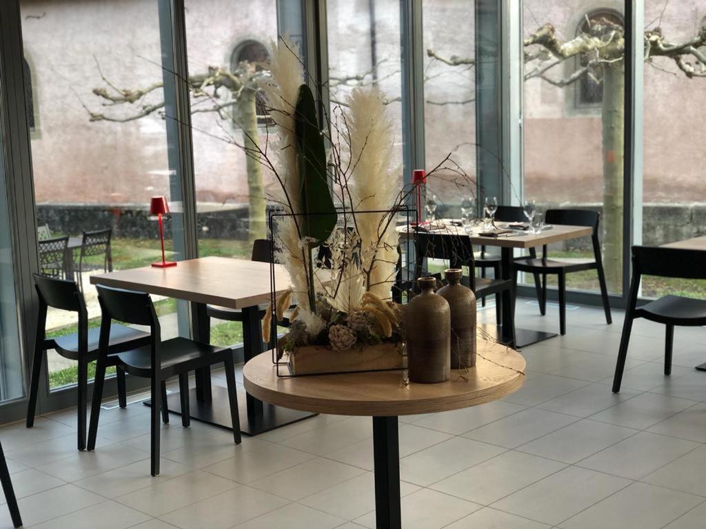 Au Boeuf Rouge Hotel Crassier Luaran gambar