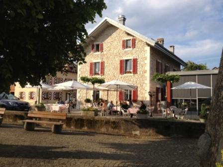 Au Boeuf Rouge Hotel Crassier Luaran gambar